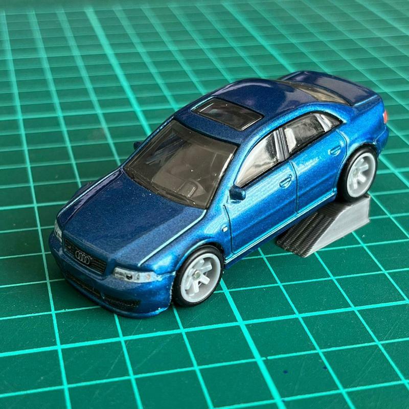 Hot Wheels Diecast Car Ramp