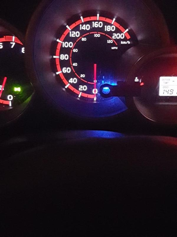 High beam indicator diffuser
