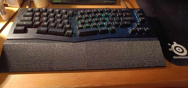 Wrist Rest for Acco Alice Keyboard