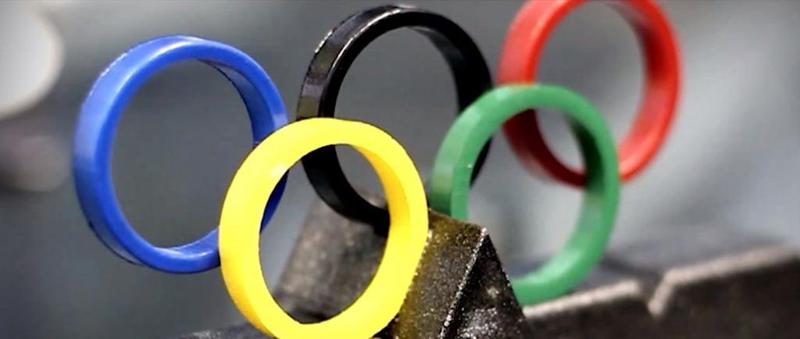 Olympic Rings with Stand  |  Sochi 2014 Olympics