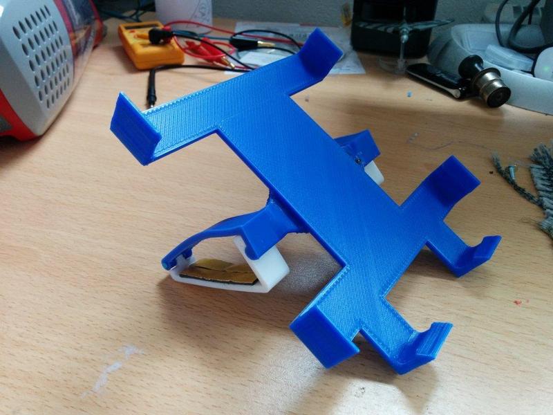 Hudl 2 tablet holder