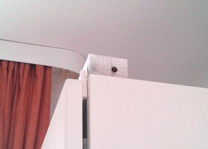 Fridge open door detector