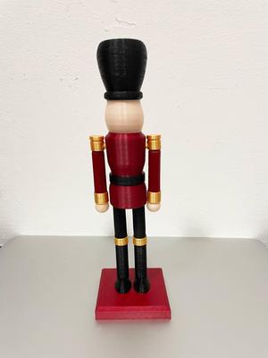 Nut Cracker
