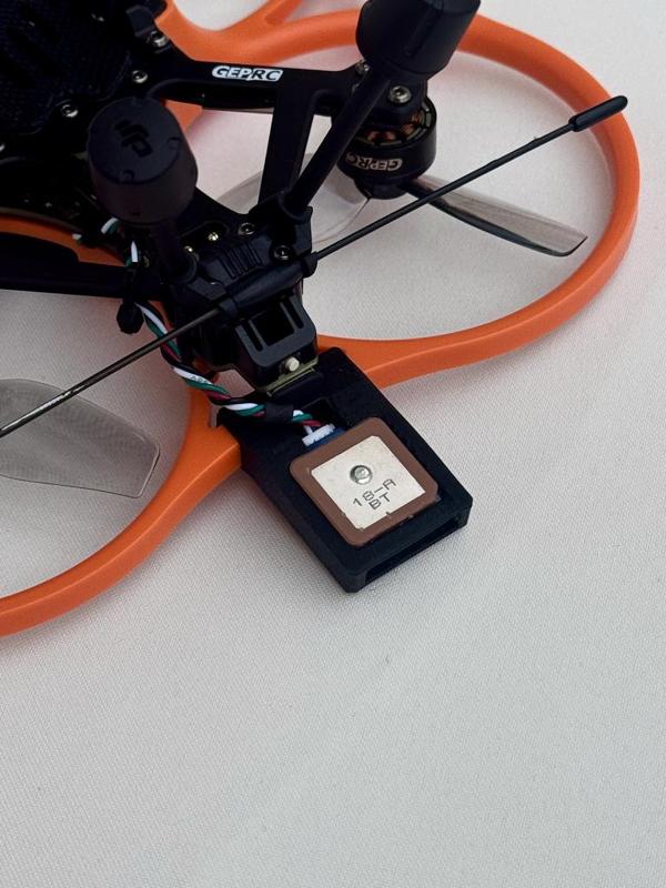 BN-220 GPS mount to Cinelog30 v3