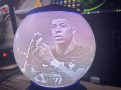 Mbappe litho sphere