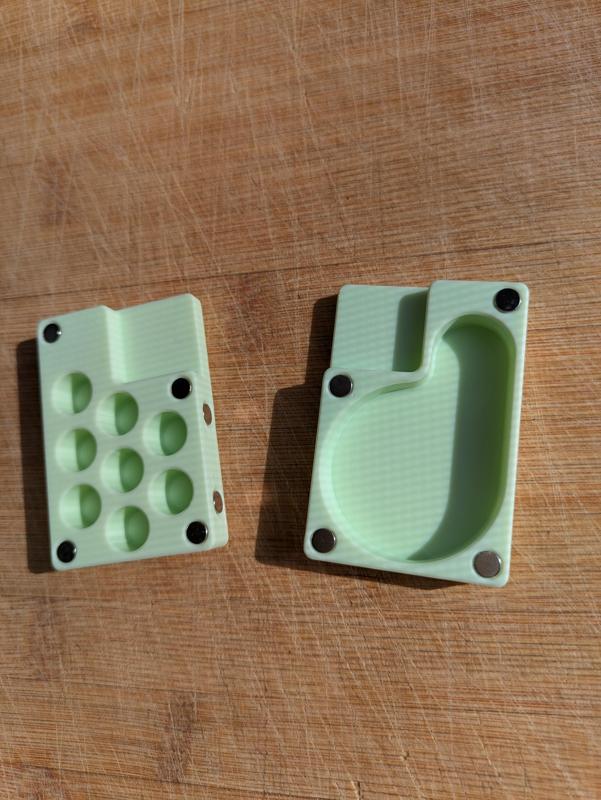 Mini Travel Paint Pallet