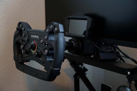 Front DDU mount for Moza R12 Wheel base