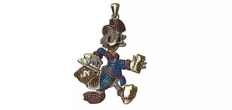 Scrooge McDuck with Brilhants Pendant - Tio Patinhas