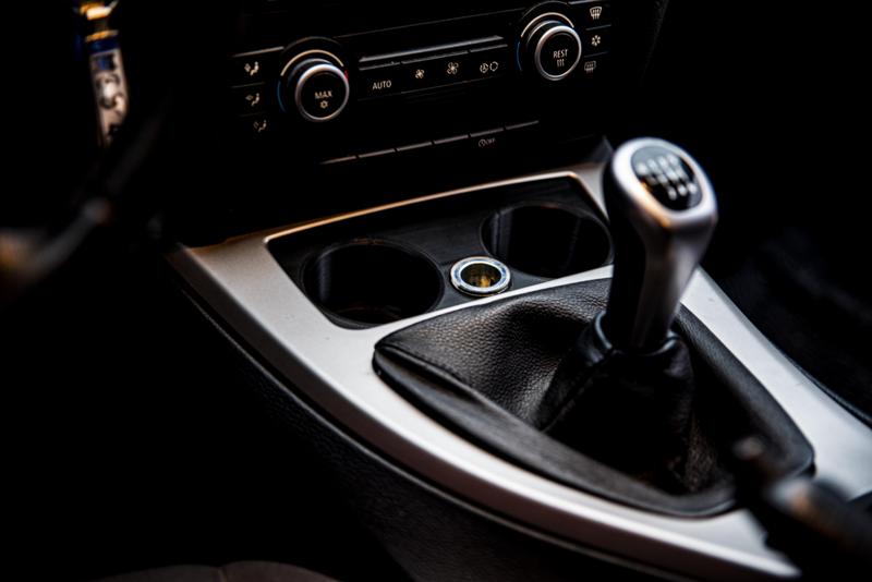 BMW E9X CupHolder