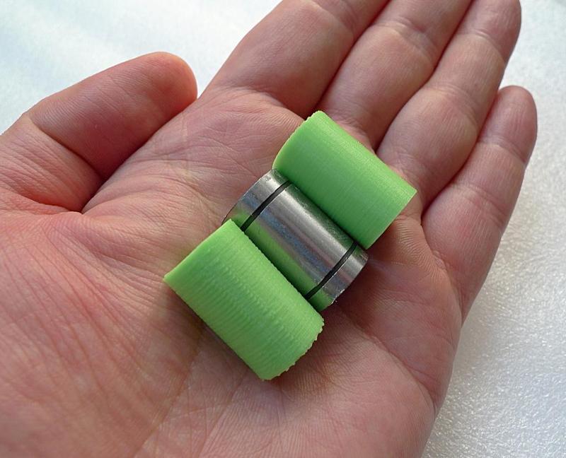 Customizable LM8UU graphite impregnated bronze bushing adapter