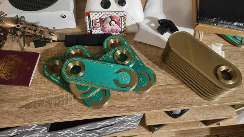 Starfield CredStick Wallet