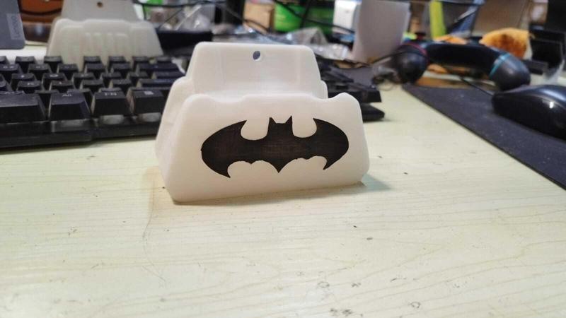 Dualsense Batman Holder