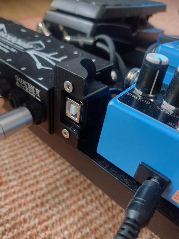 Rockboard mod 1 USB-Cable-Mount