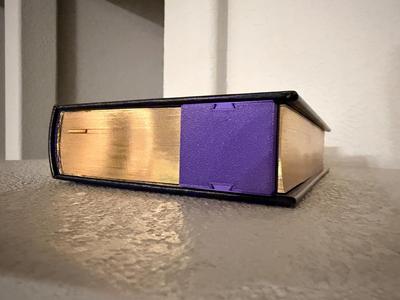 Book Shoe for Warbreaker Leatherbound - Cosmere