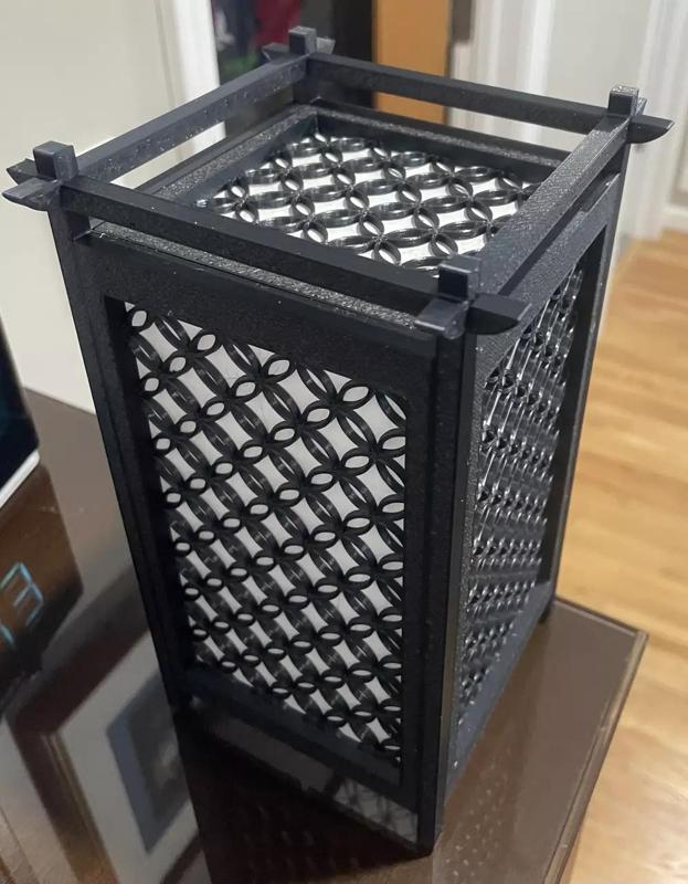 Kumiko Japanese Shoji Lantern - Shippo Tsunagi