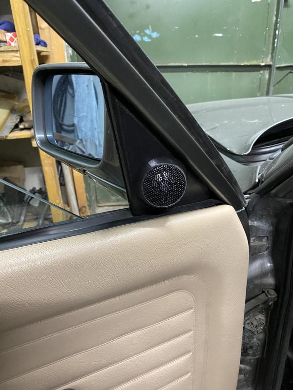 BMW E30 Tweeter