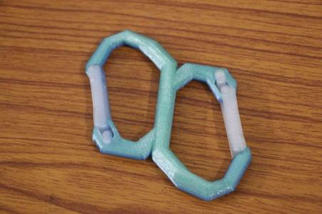 S carabiner