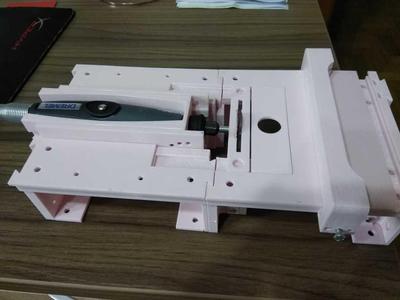 Dremel table saw with cutting angle adjustment
