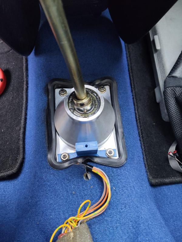 Peugeot 106 Rallye tunnel mounting short shifter