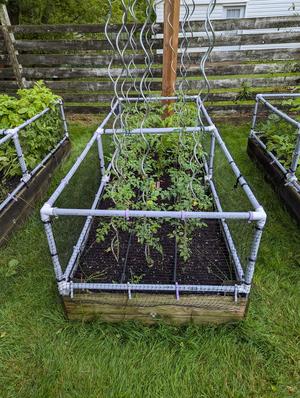 Garden Bed Netting Frame System