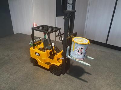 CAT FORKLIFT
