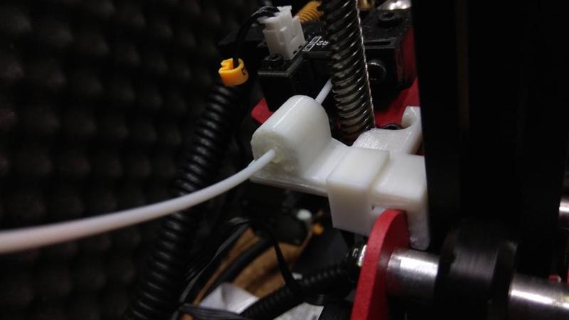 Alfawise U30 filament guide