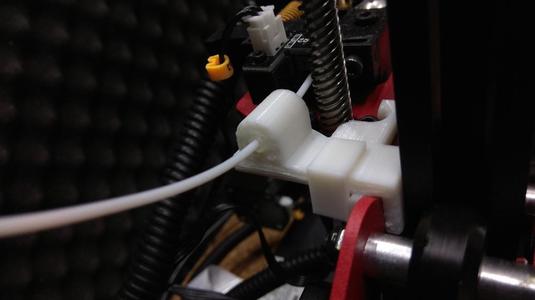 Alfawise U30 filament guide