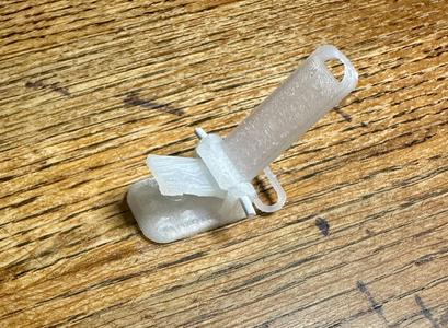 TailClippy - the suspender style clip that grips!