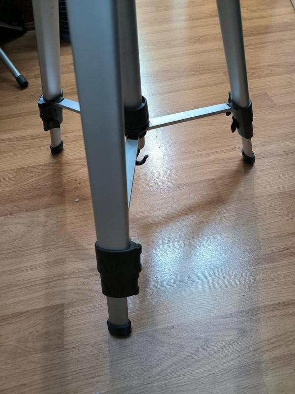 Tripod Foot