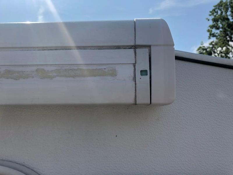 End  Cap Right Omnistore / Thule  5000 