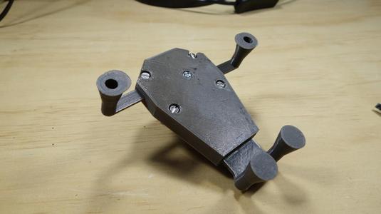 Gravity Powered Mechanical Car Phone Mount
