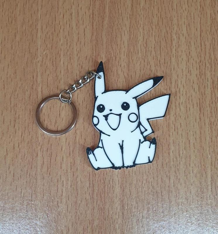Keychain Picachu Black and White
