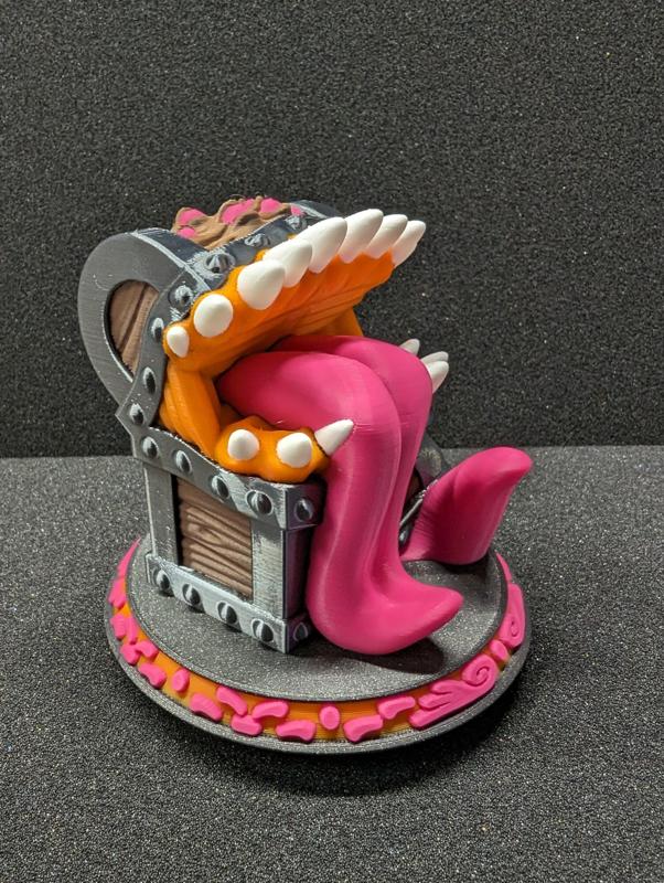 Multicolor Mimic Chest