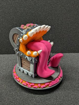 Multicolor Mimic Chest