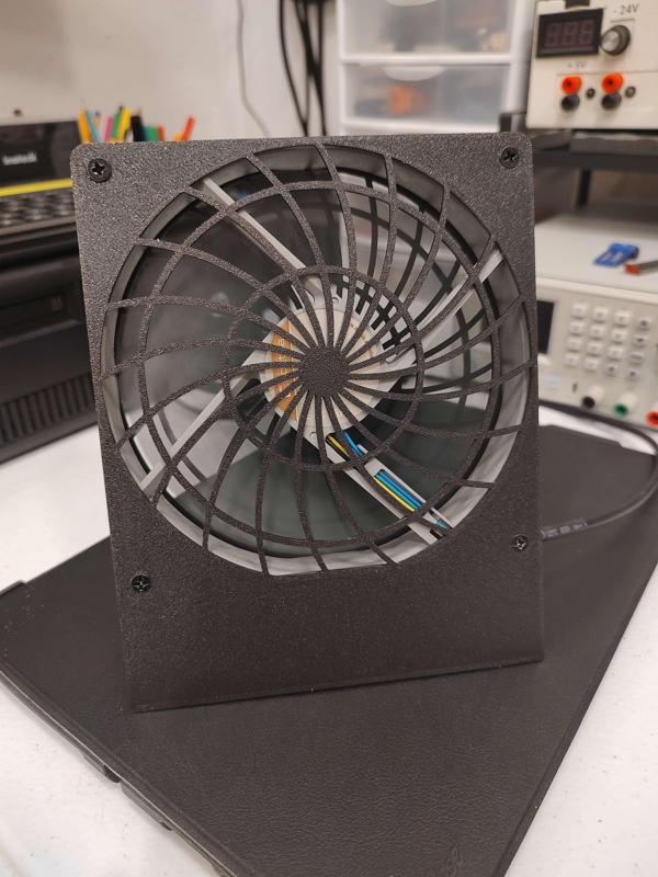 Desk Fan / Portable 140mm PC Fan Base