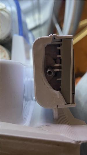 Samsung mullion flapper