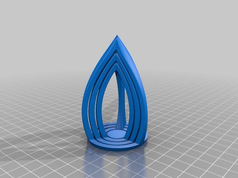 Rotating nested gothic arches