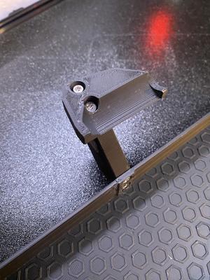 Blobifier shaker adapter for DragonBurner toolhead
