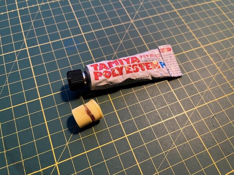 Tamiya Polyester Putty cap