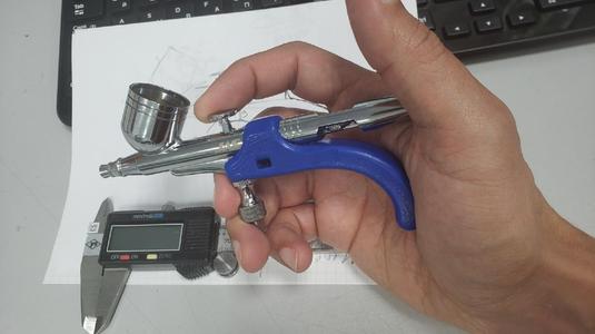 Airbush Handle - More control and confort