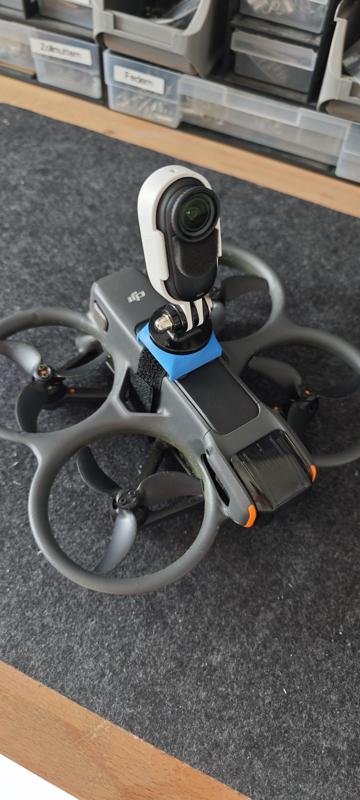 Universal mount for your action cam (Insta360, GoPro, DJI) without screws!