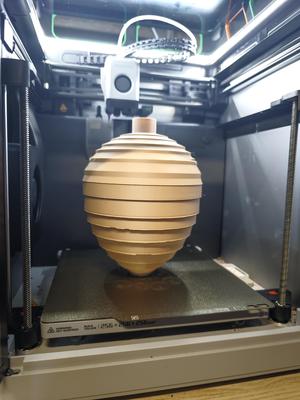 3D Fake Hornet Nest