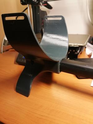 Loketní opěrka Vanquish