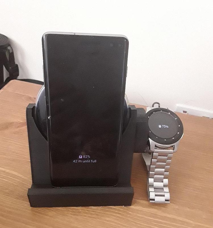 Qi and Galaxy watch dock
