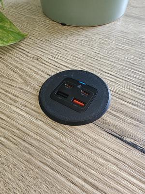 Baseus 65W Charger Table top mount