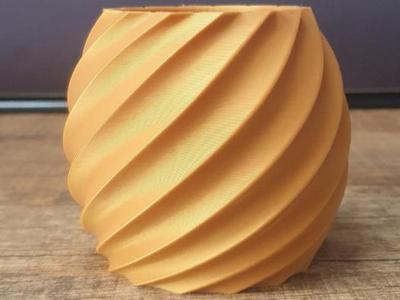 Modern Spiral Vase Set – 6cm, 10cm, 12cm