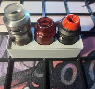 Gridfinity Stand for 25mm atomizers