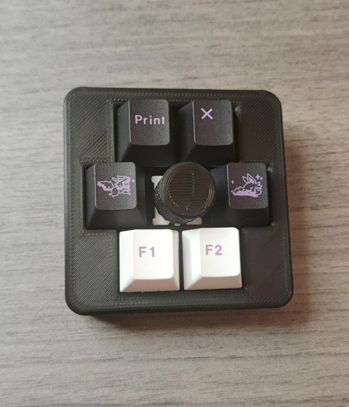 Macropad with rotary encoder