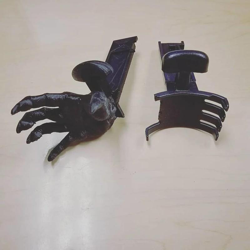 2nd Gen Dodge Ram 2500 Cup Holder Adjustes (Regular & Claw)