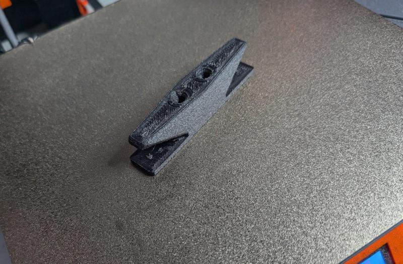 small sailboat cleat